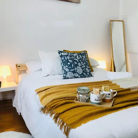 Casa de hóspedes Quarto Com Vista Do Rio Tejo *